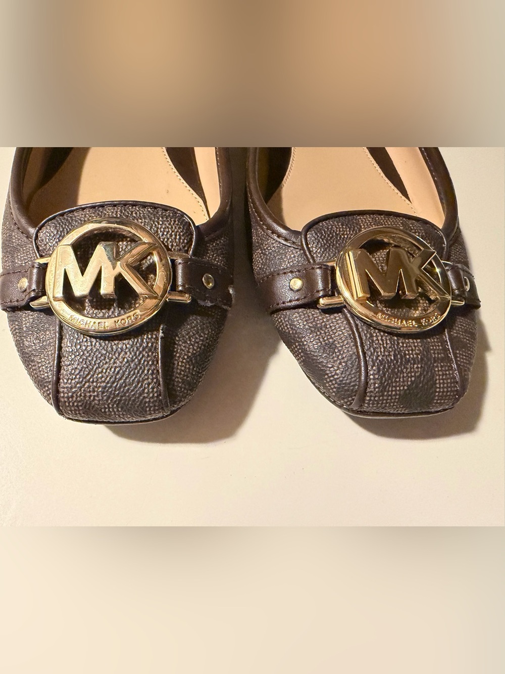 Michael Kors Brown Logo Fulton Flats- NWOT size 7.5 - Picture 2 of 6